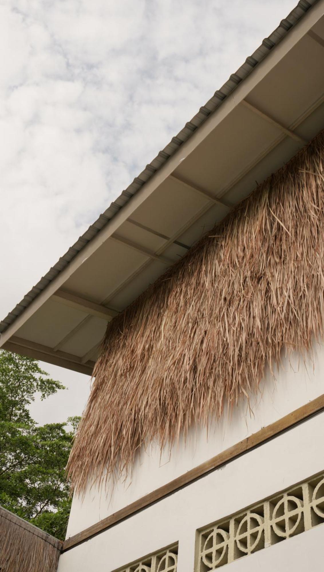Suku Lifestyle Hotel & Villas Selong Blanak Exterior foto
