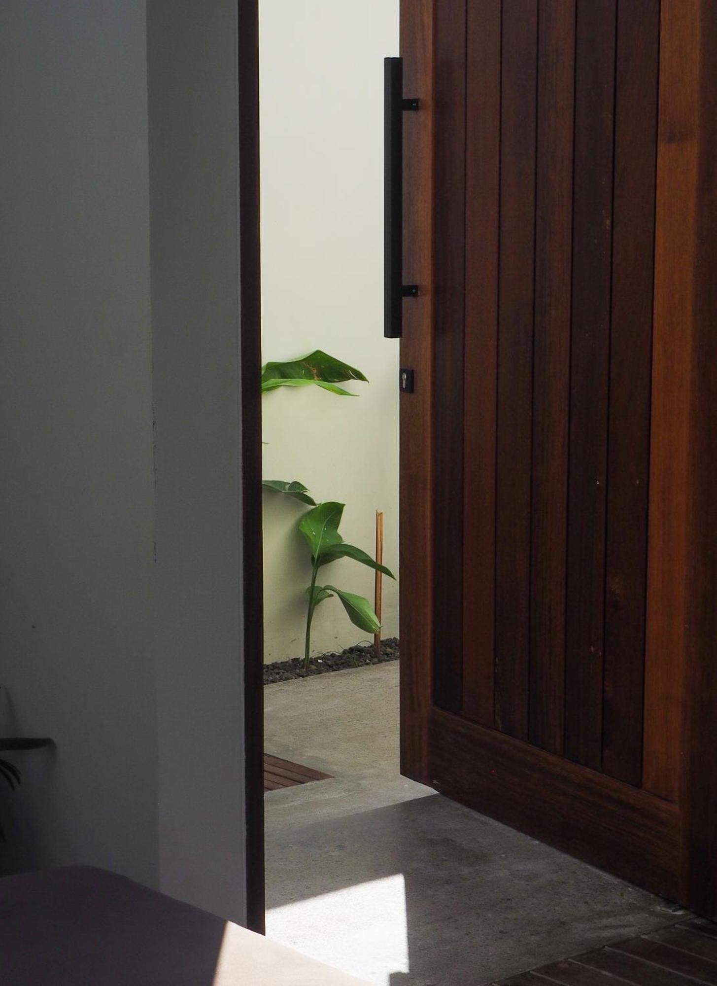 Suku Lifestyle Hotel & Villas Selong Blanak Exterior foto