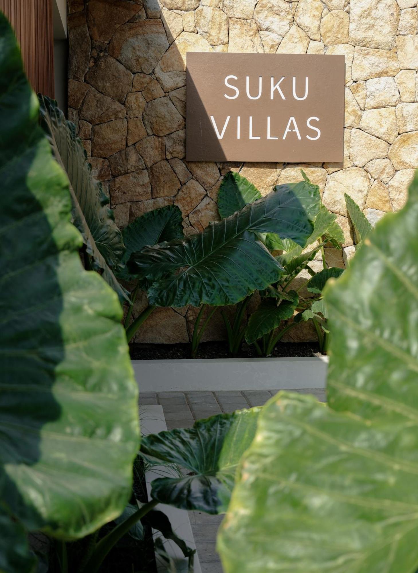Suku Lifestyle Hotel & Villas Selong Blanak Exterior foto